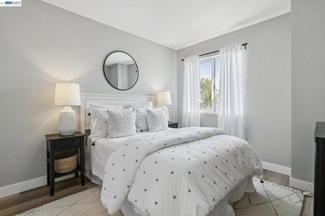39 Benedict Ct, Alameda, CA 94502