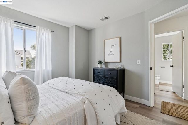 39 Benedict Ct, Alameda, CA 94502