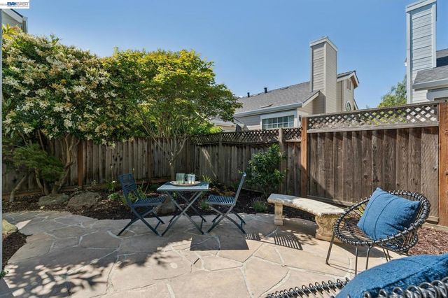 39 Benedict Ct, Alameda, CA 94502