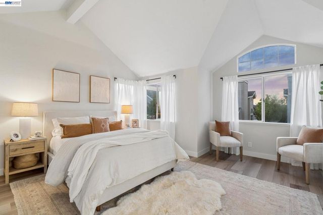 39 Benedict Ct, Alameda, CA 94502