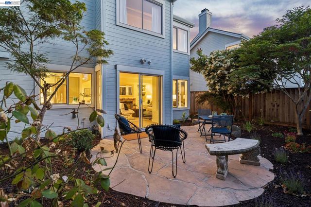39 Benedict Ct, Alameda, CA 94502