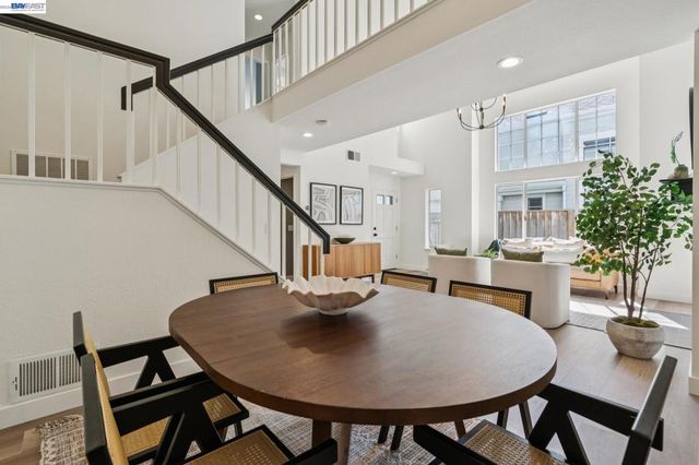 39 Benedict Ct, Alameda, CA 94502