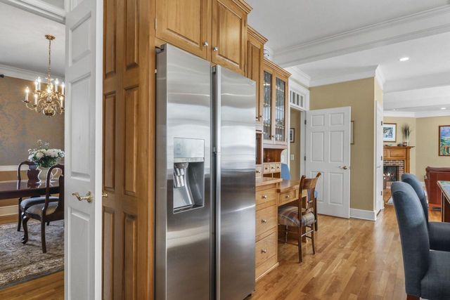6419 Stonefield Road, Middleton, WI 53562
