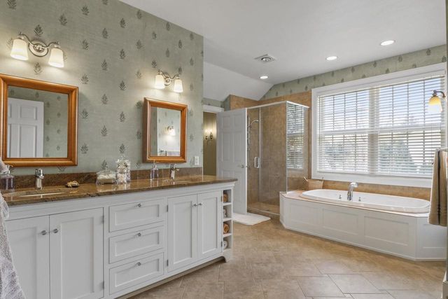 6419 Stonefield Road, Middleton, WI 53562