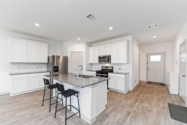 10610 Kings River Drive, Rosharon, TX 77583