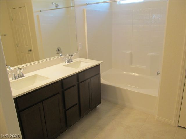 7026 Dandelion Park Avenue, Las Vegas, NV 89113