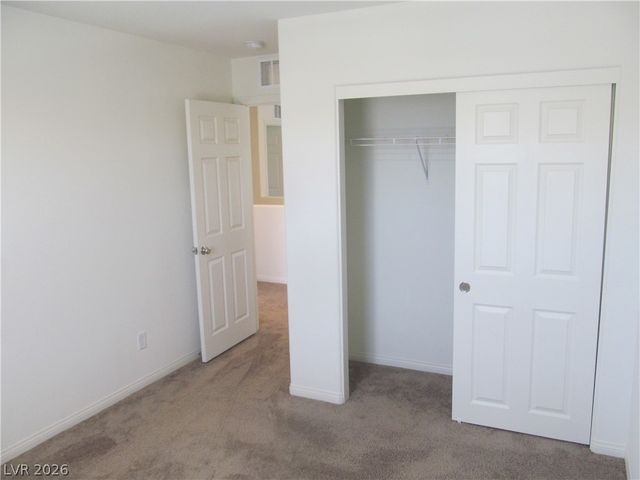 7026 Dandelion Park Avenue, Las Vegas, NV 89113