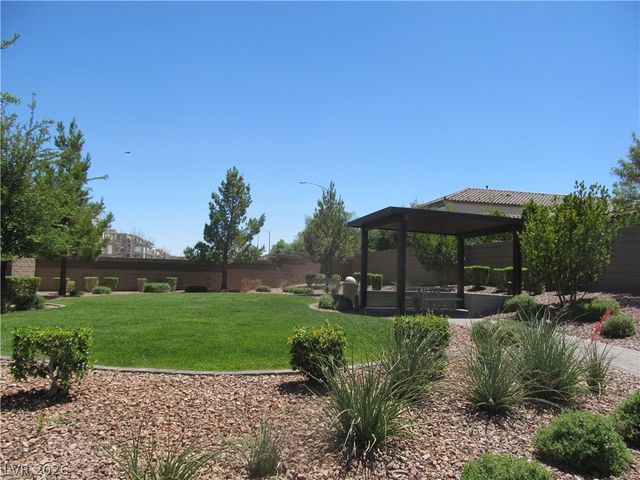 7026 Dandelion Park Avenue, Las Vegas, NV 89113