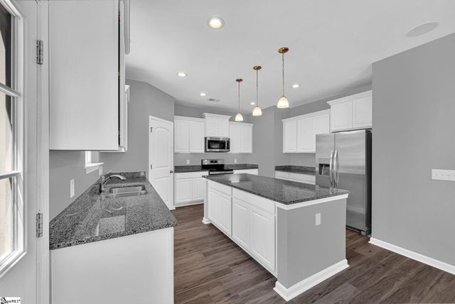 504 Heirloom Court, Easley, SC 29642