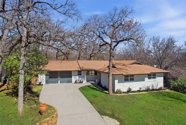 608 W Redbud Drive, Hurst, TX 76053