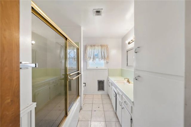 5433 Rochester Street, Riverside, CA 92504