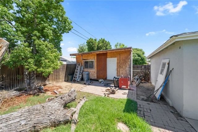 5433 Rochester Street, Riverside, CA 92504