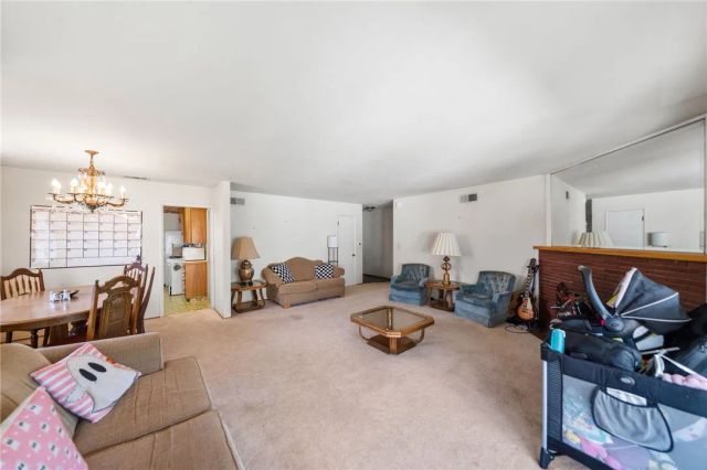 5433 Rochester Street, Riverside, CA 92504