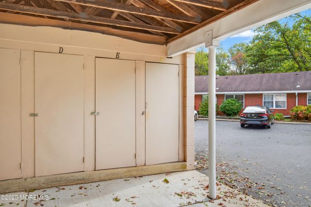 72F Dorchester Drive, Lakewood, NJ 08701