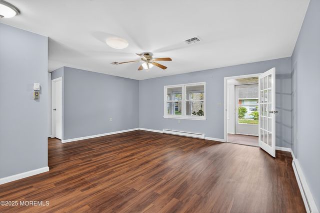 72F Dorchester Drive, Lakewood, NJ 08701