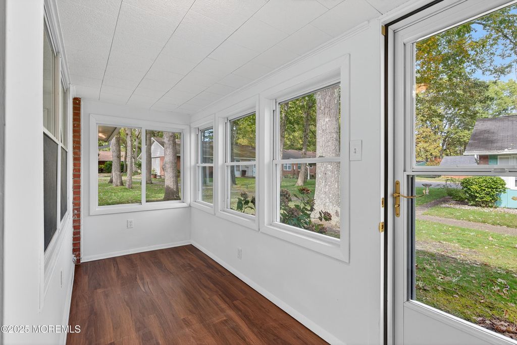 72F Dorchester Drive, Lakewood, NJ 08701