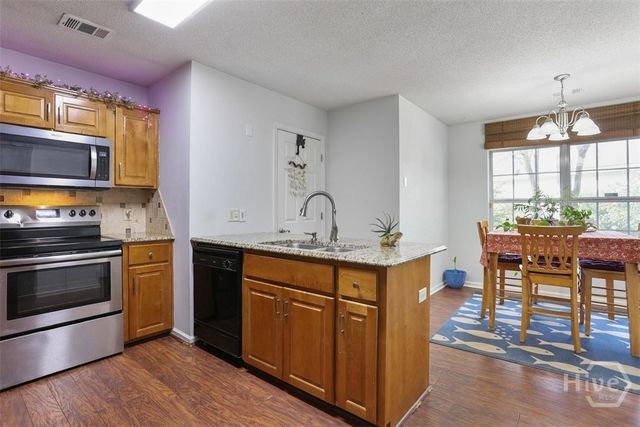 146 Chapel Drive, Savannah, GA 31406