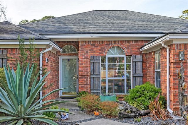 146 Chapel Drive, Savannah, GA 31406