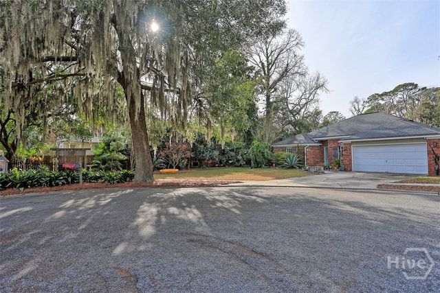 146 Chapel Drive, Savannah, GA 31406