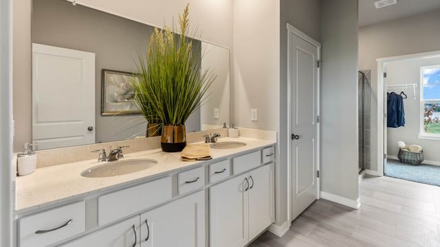 1004 NE 12th Street, Grimes, IA 50111