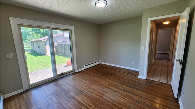 263 Crestwood Boulevard, Gates, NY 14624
