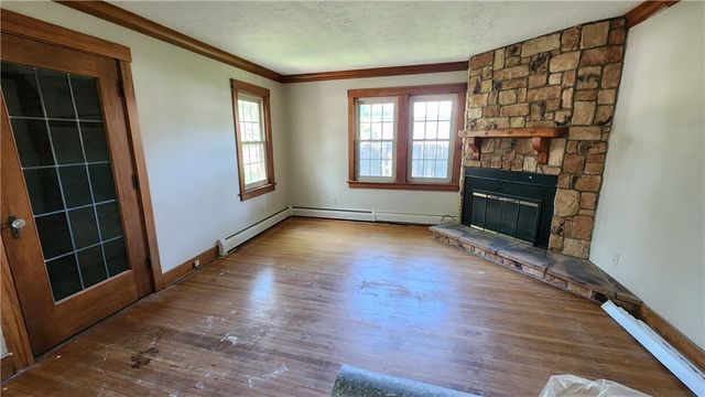 263 Crestwood Boulevard, Gates, NY 14624