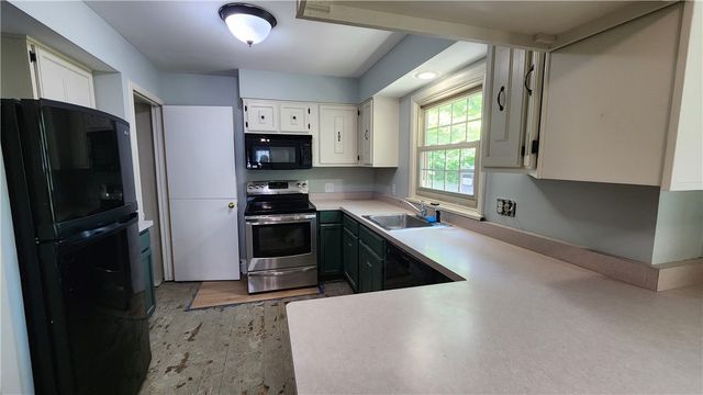 263 Crestwood Boulevard, Gates, NY 14624