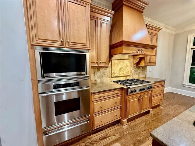 3044 Stone Gate Drive NE, Atlanta, GA 30324