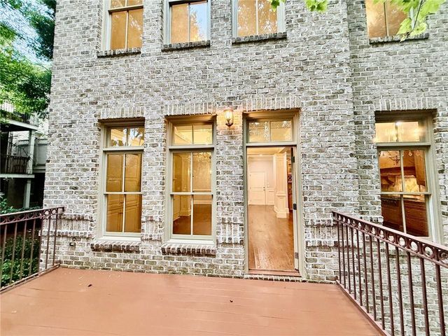 3044 Stone Gate Drive NE, Atlanta, GA 30324