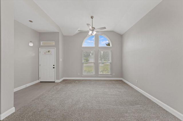 670 Honeysuckle Lane, Cedar Hill, TX 75104