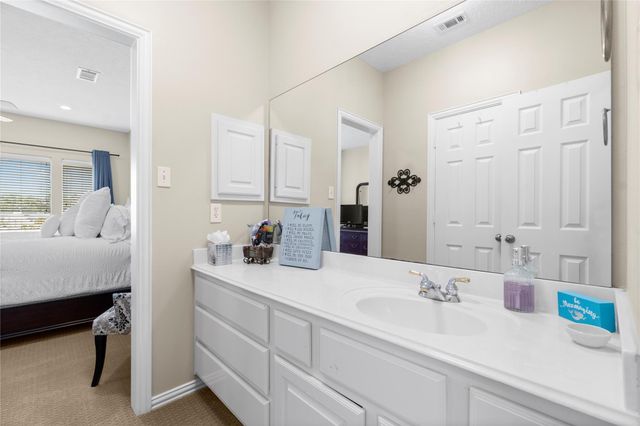 18818 E Cool Breeze Lane, Montgomery, TX 77356