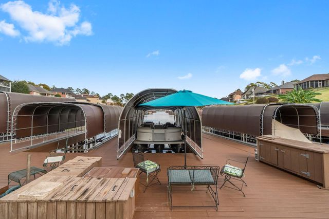 18818 E Cool Breeze Lane, Montgomery, TX 77356