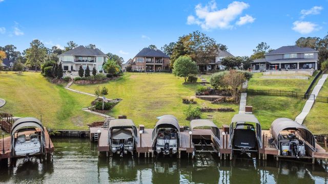 18818 E Cool Breeze Lane, Montgomery, TX 77356