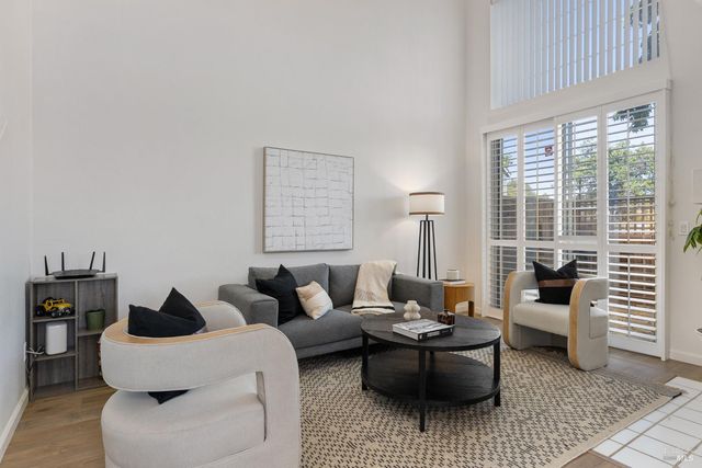 130 Manchester Dr, Fairfield, CA 94533