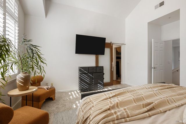 130 Manchester Dr, Fairfield, CA 94533