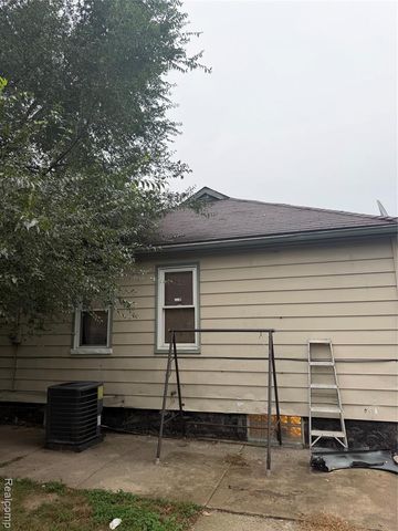 6721 Penrod Street, Detroit, MI 48228