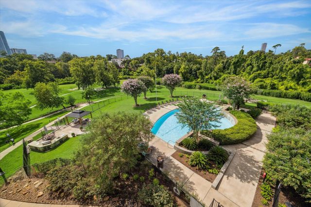 5353 Memorial Drive 1017, Houston, TX 77007