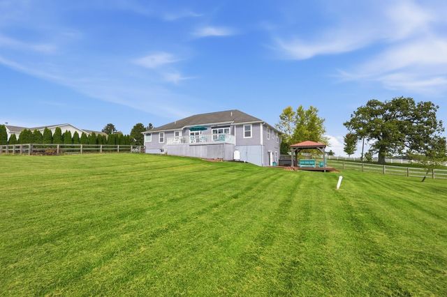 8097 Jones Road, South Vienna, OH 45369