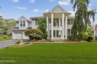 7 Empress Court, Freehold, NJ 07728