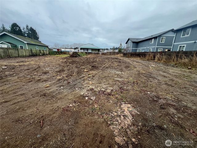 5887 Cedar Street, Ferndale, WA 98248