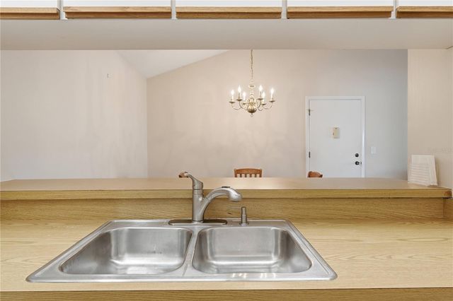 646 BIRD BAY DRIVE E 201, Venice, FL 34285