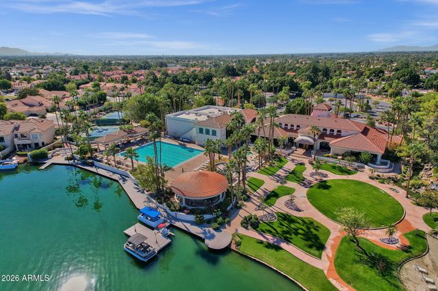 1542 E CATAMARAN Drive, Gilbert, AZ 85234