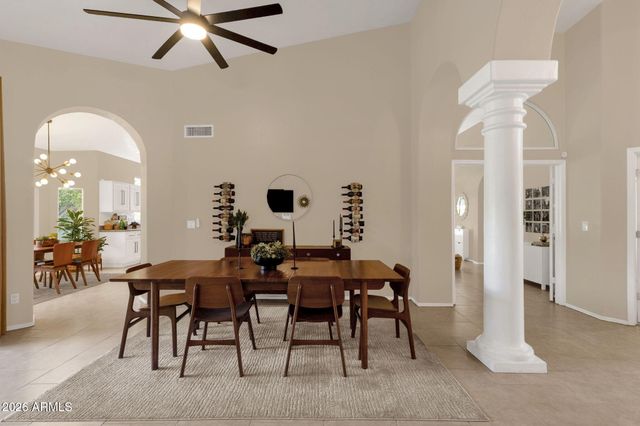 1542 E CATAMARAN Drive, Gilbert, AZ 85234