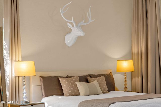 1542 E CATAMARAN Drive, Gilbert, AZ 85234