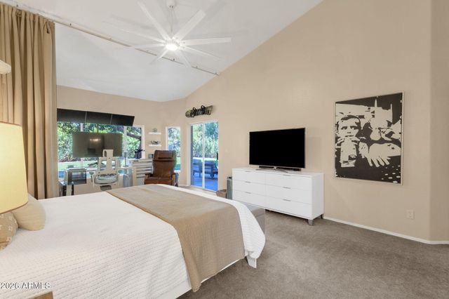 1542 E CATAMARAN Drive, Gilbert, AZ 85234