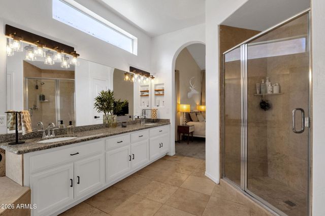 1542 E CATAMARAN Drive, Gilbert, AZ 85234