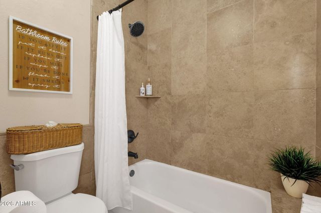 1542 E CATAMARAN Drive, Gilbert, AZ 85234