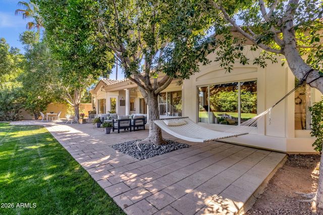 1542 E CATAMARAN Drive, Gilbert, AZ 85234