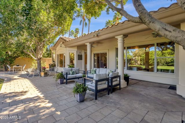 1542 E CATAMARAN Drive, Gilbert, AZ 85234