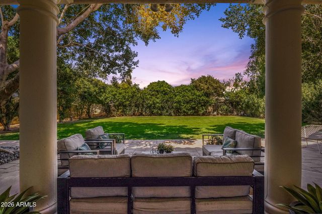 1542 E CATAMARAN Drive, Gilbert, AZ 85234